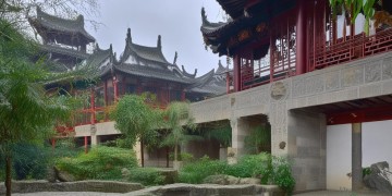 中大府小区物业是什么样的存在？
